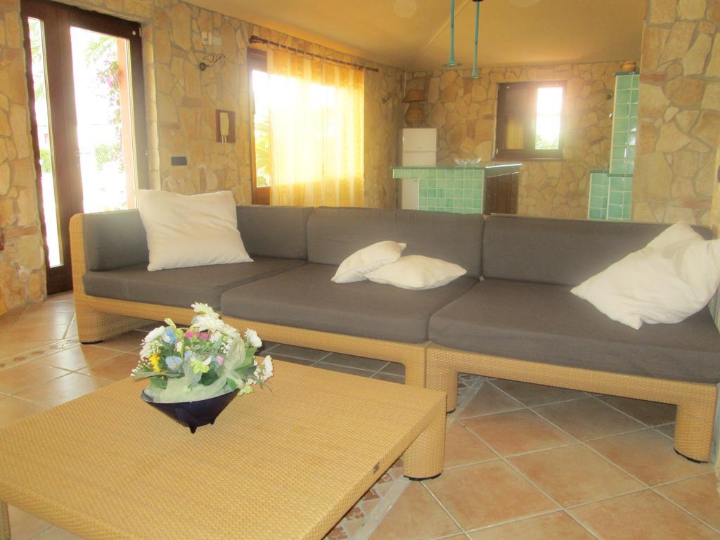 바티파리아 Complesso Turistico Ricettivo L'Oasi Del Golfo Di Salerno 아파트 객실 사진